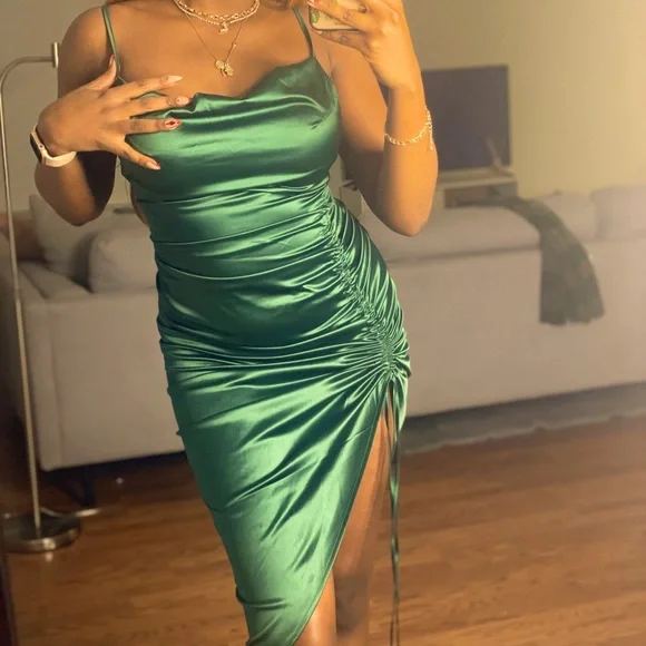 Dark green, small size - Picture 1 of 1